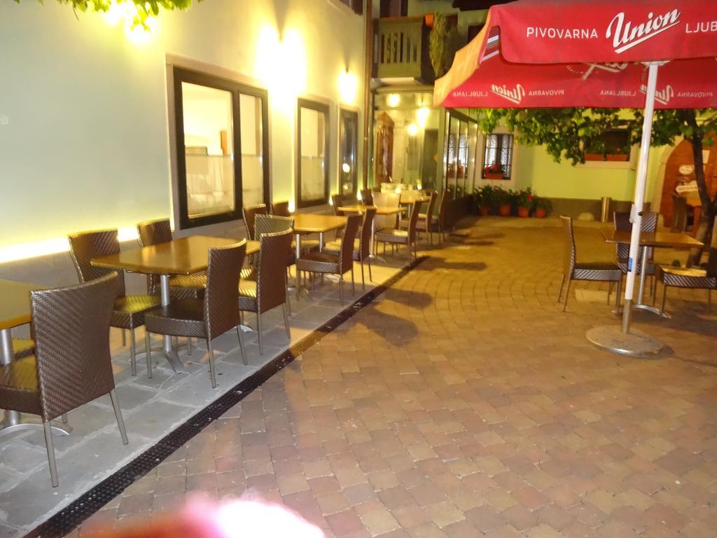 Fedrig Private Rooms & Apartment Kobarid Exterior foto